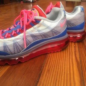 Nike AirMax IDs Youth!